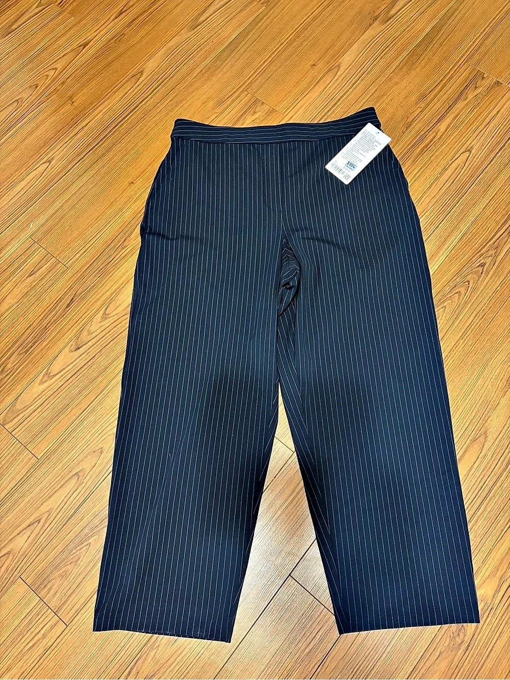 Lululemon Tapered Trouser Pinstripe Wide-Leg Pants Size XL NWT